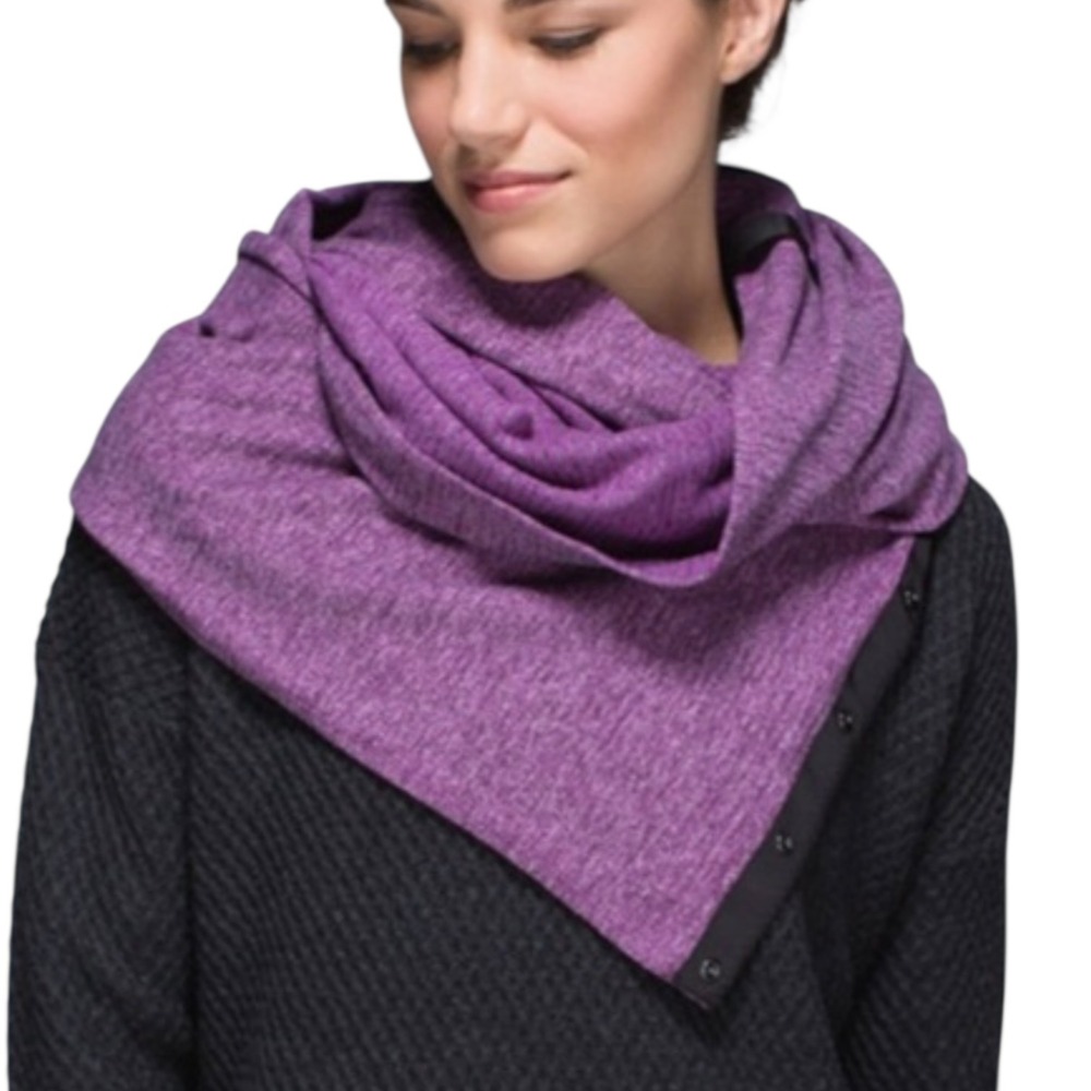Lululemon Scarf Infinity Wrap Purple Heathered Snap Button Versatile‎ Rulu